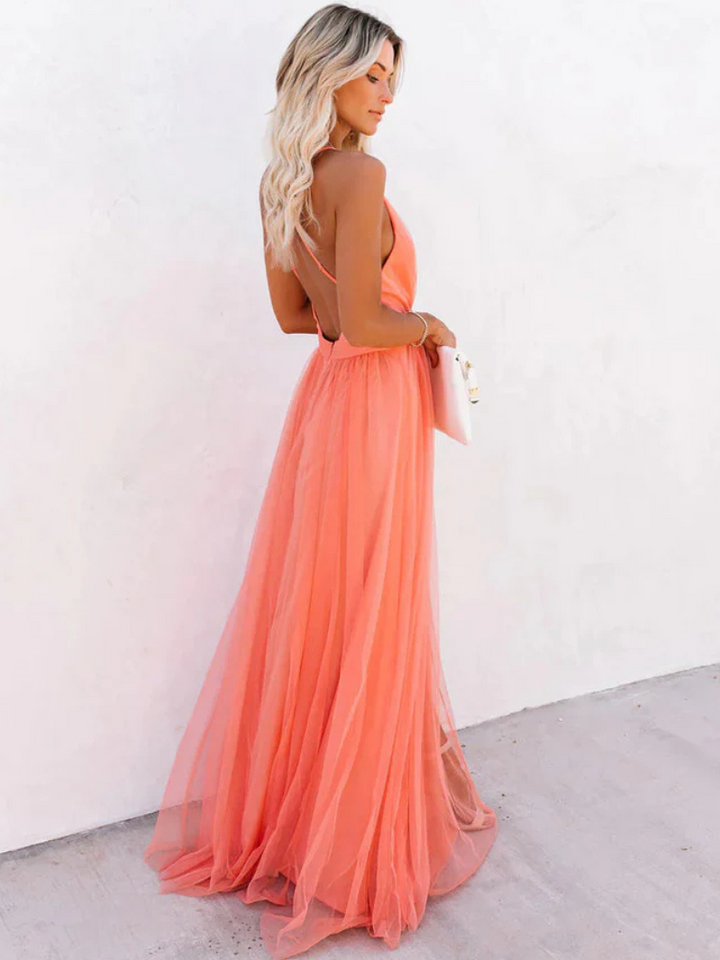Elise | Elegant Halter V-Neck Tulle Maxi Dress
