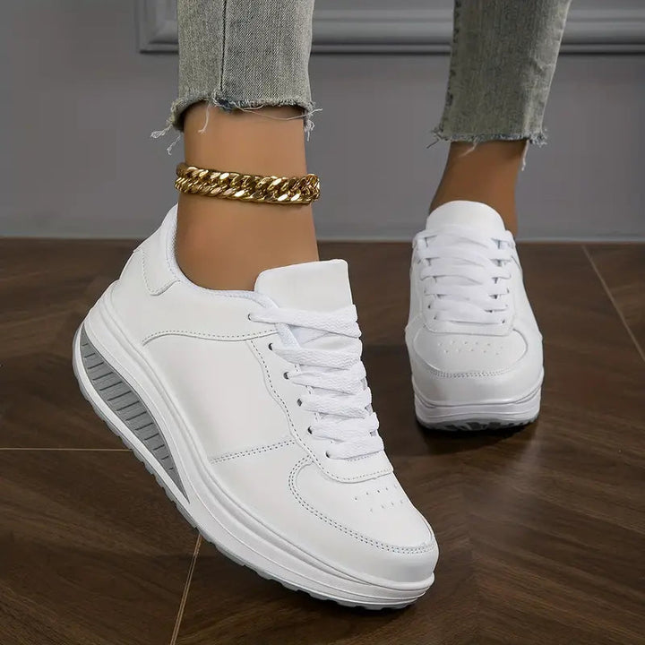 Cordelia | Stylish Platform Sneakers With Cushioned Sole