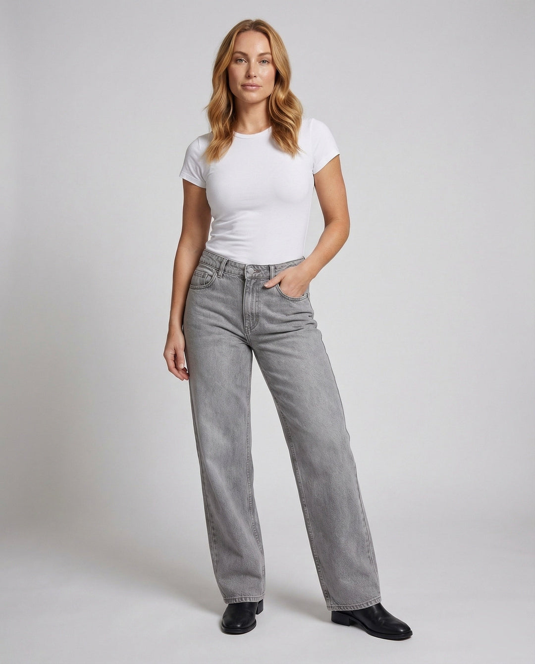 Damen gerade geschnittene Jeans mit niedriger Bundhöhe