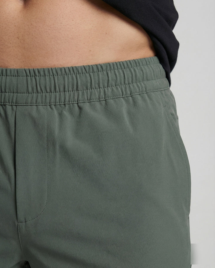 Herren konisch geschnittene Funktions-Jogginghose