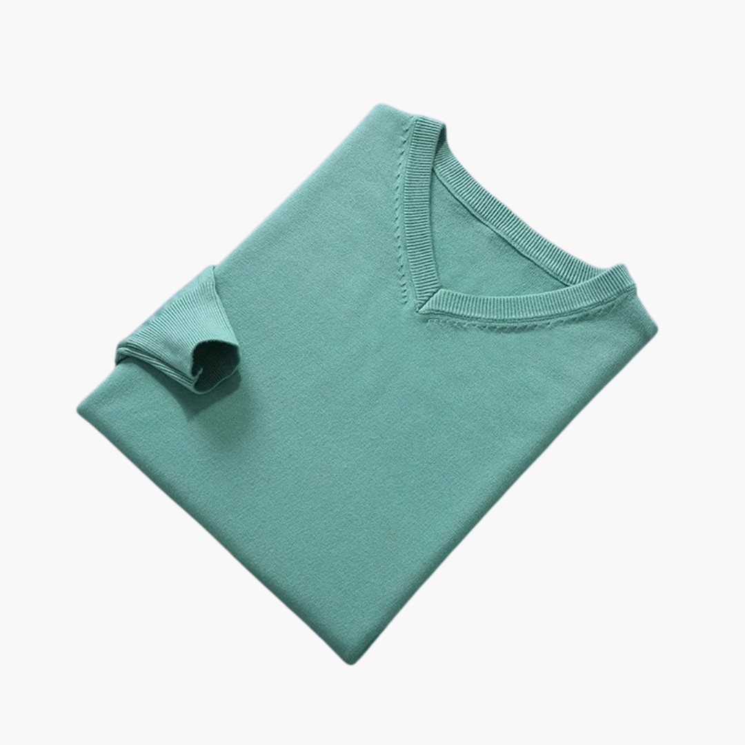 Wellington | Stylish Men's Light Blue V-Neck Pullover Sweater