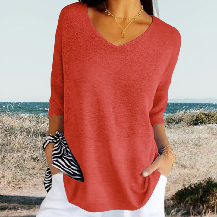 Freya | Effortless V-Neck Lightweight Summer Sweater