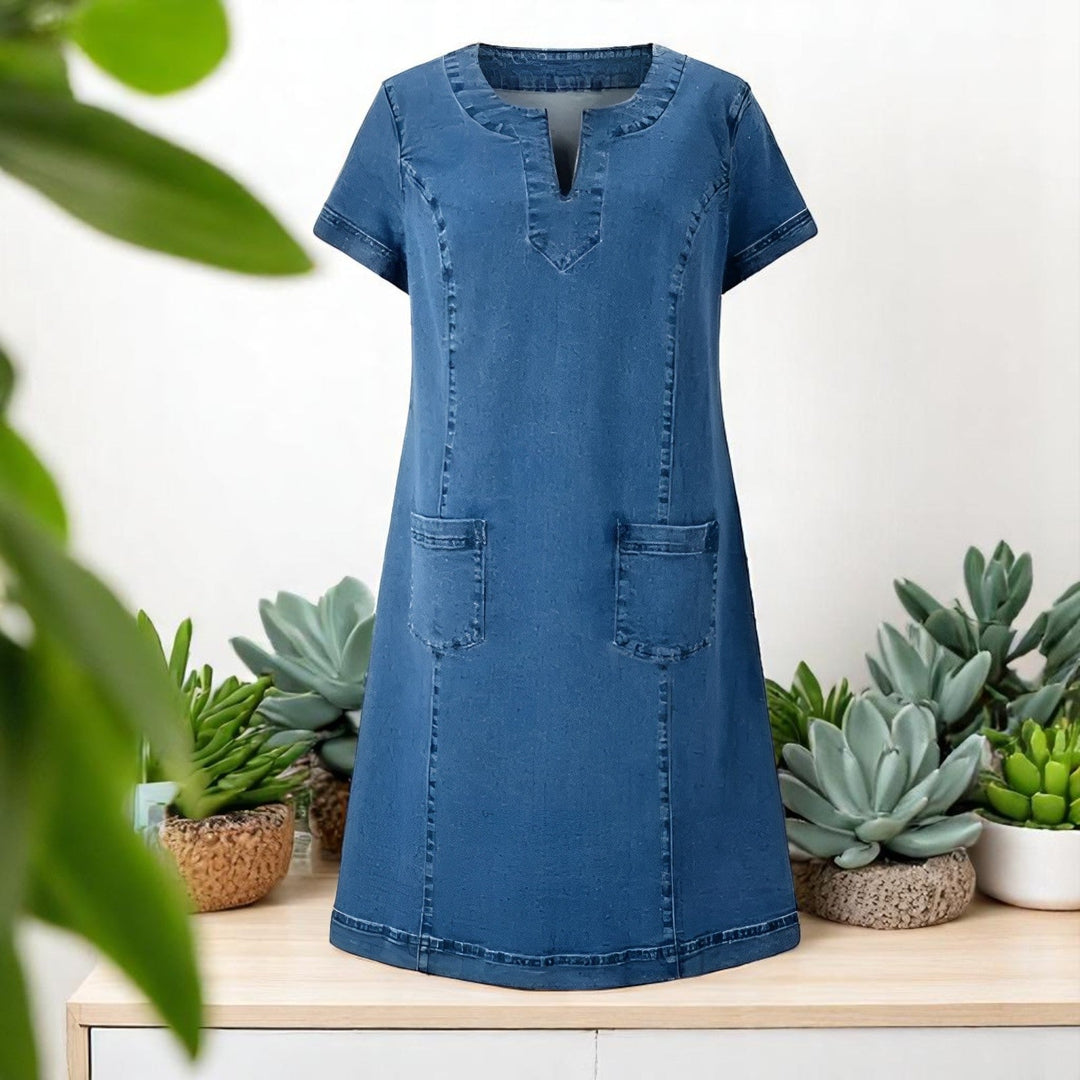 Julia | Chic V-Neck Denim Shift Dress With Short Sleeves