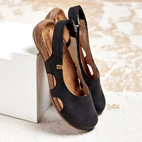 Alexia | Elegant Orthopedic Closed-Toe Flat Sandals