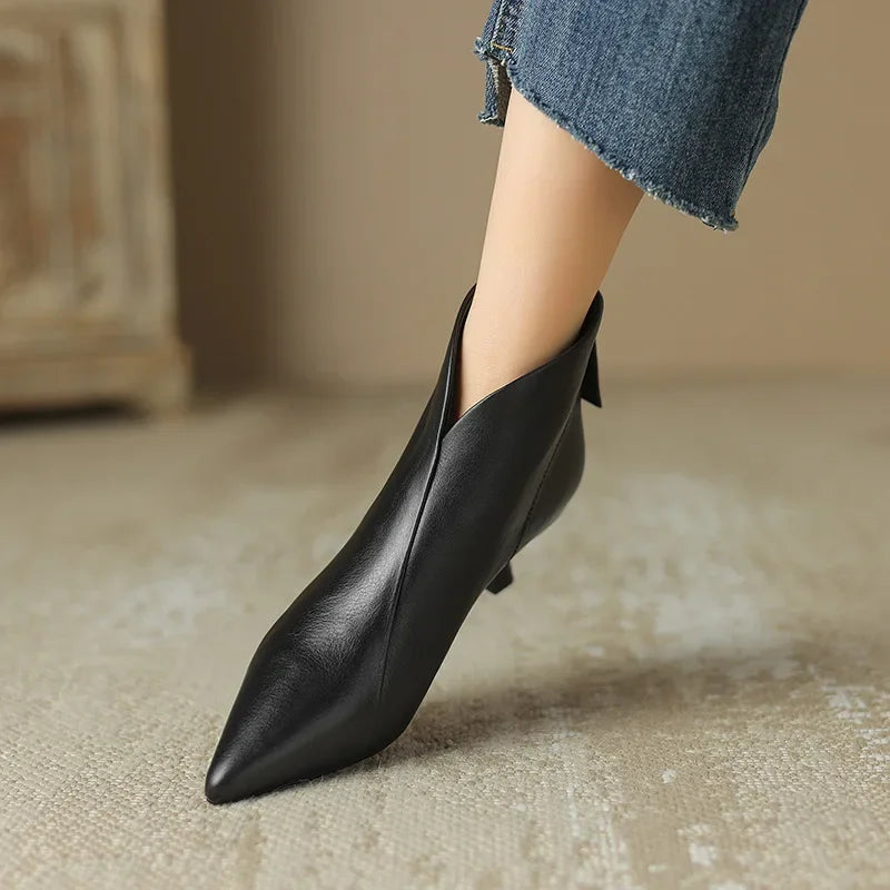 Vanguard | Elegant Pointed Toe Kitten Heel Boots