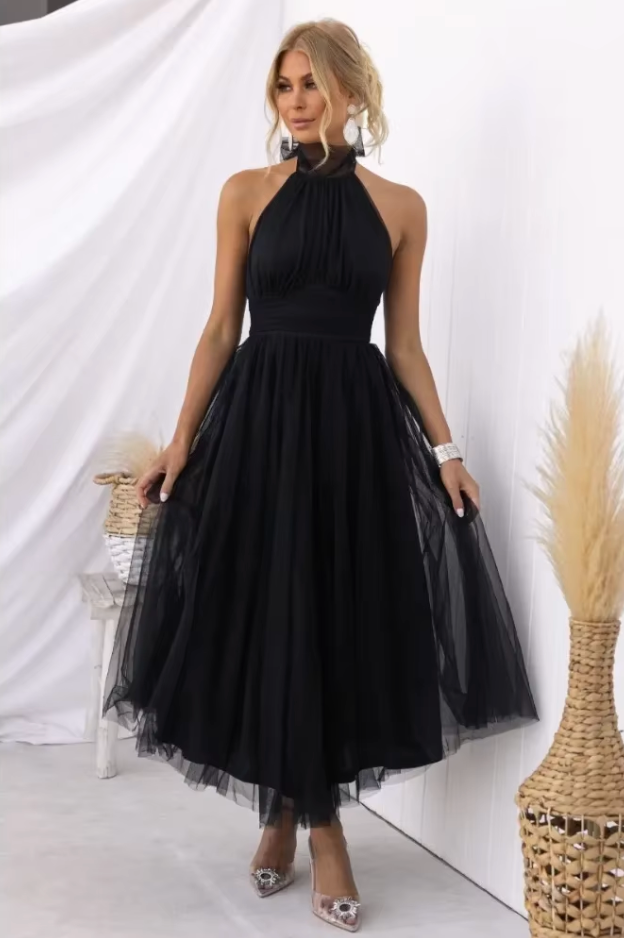 Beatrice | Elegant Halter Tulle Maxi Dress