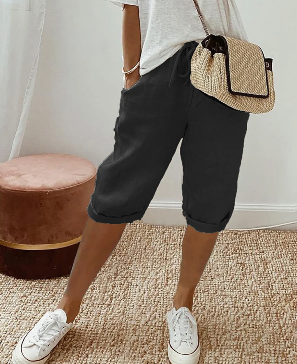 Helena | Chic Knee Length Linen Bermuda Shorts With Drawstring
