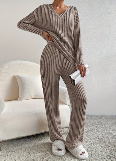 Willa | Chic Ribbed Knit Two Piece Loungewear Set