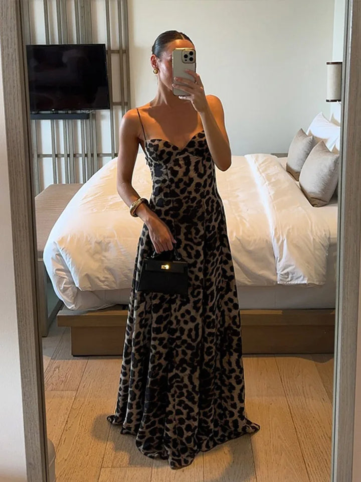 Riley | Elegant Leopard Print Sweetheart Maxi Dress