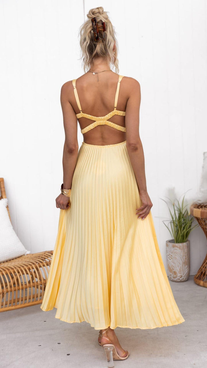 Lyla | Elegant V-Neck Pleated Midi Dress With Flowing Silhouette