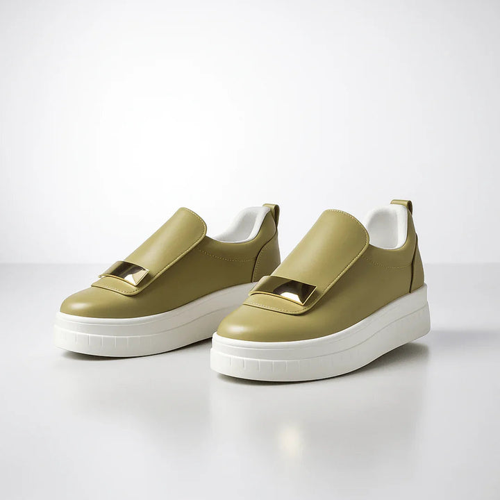 Leah | Elegant White Platform Loafers With Gold Accent Detail