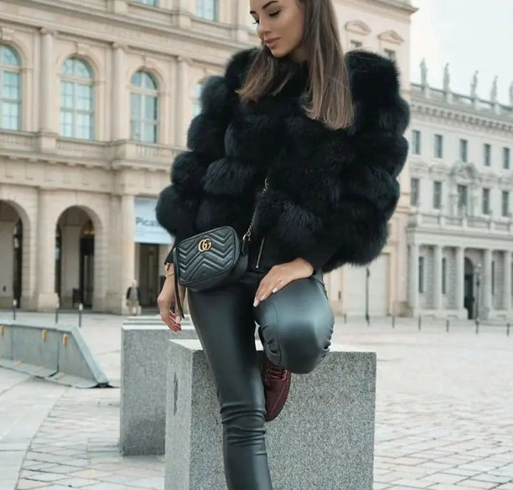 Kiara | Luxurious Cropped Faux Fur Jacket - Elegant Winter Style