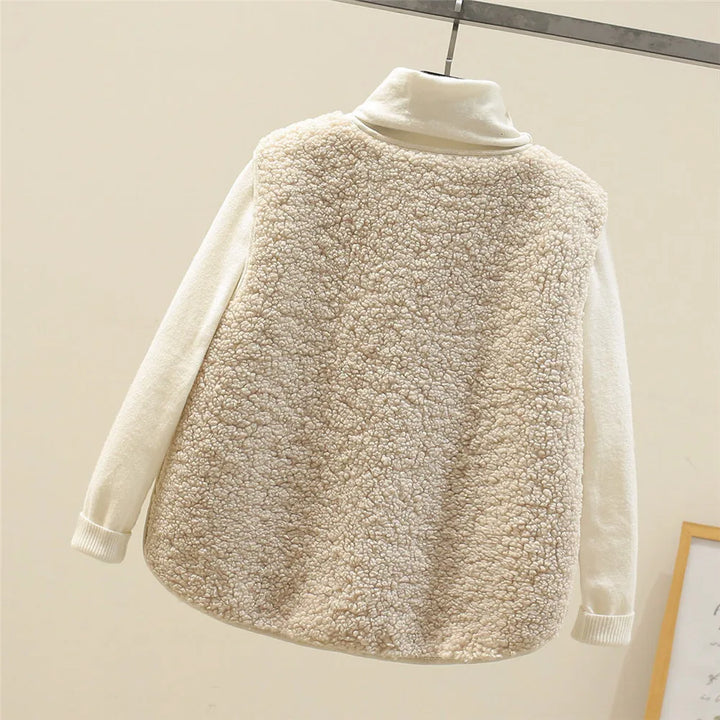 Corinne | Stylish Button-Front Sherpa Vest Women - Sleeveless