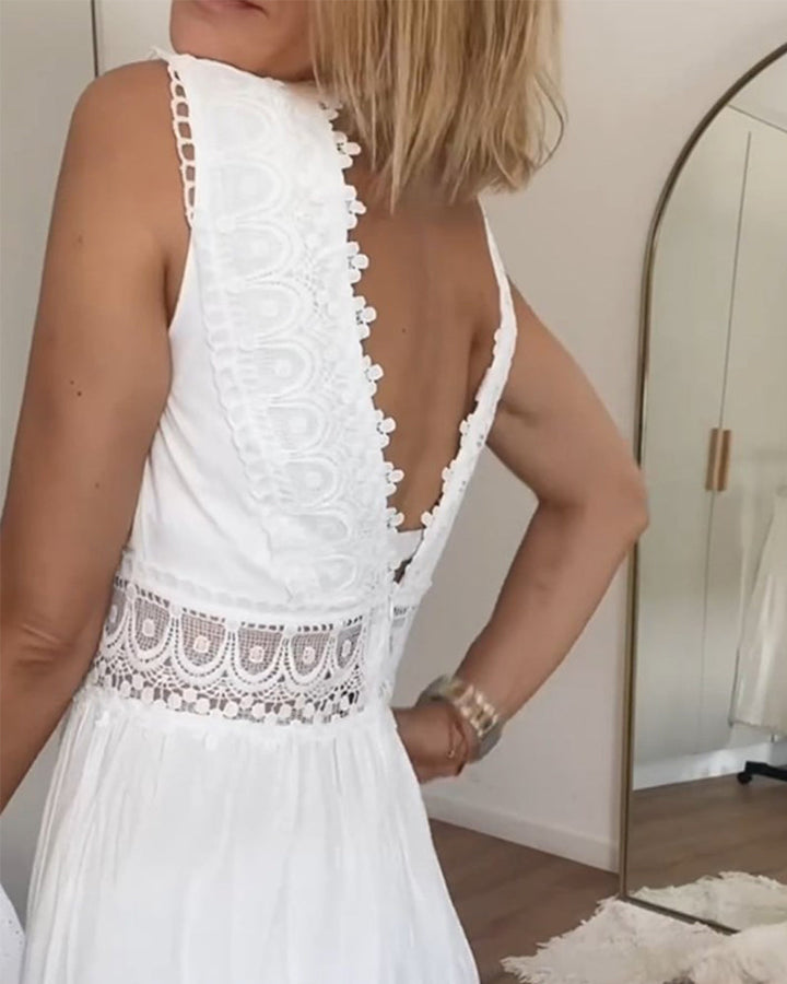 Bianca | Elegant V-Neck Lace Tiered Midi Dress