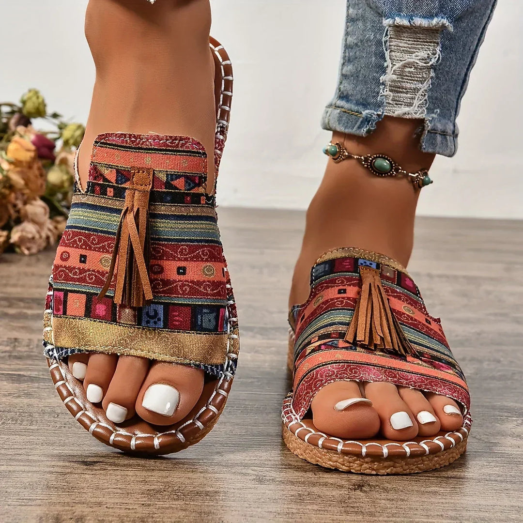Bohemian Tassel Sandals With Ethnic Print And Arch Support