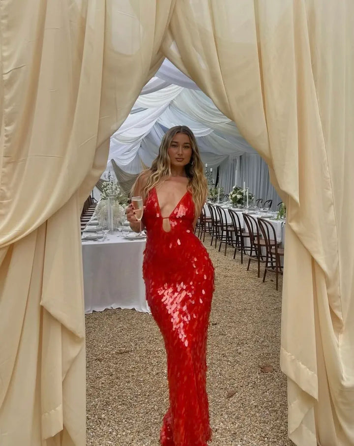 Sybil | Elegant Red Sequin V-Neck Mermaid Gown