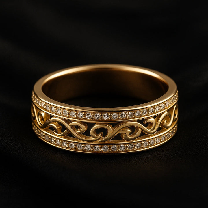Margot | Elegant Hollow Filigree Gold Band Ring With Crystals