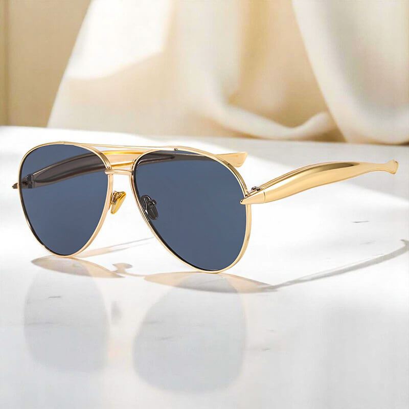 Elyse | Chic Gold Aviator Sunglasses With Metal Frame