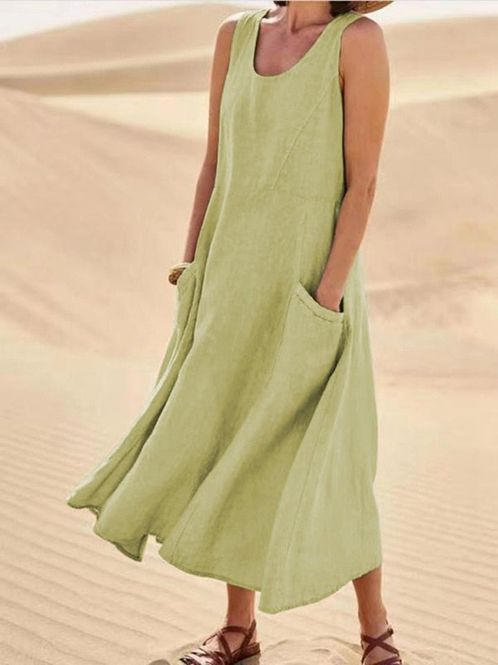 Eloise | Sleeveless Scoop Neck Maxi Dress With Side Pockets