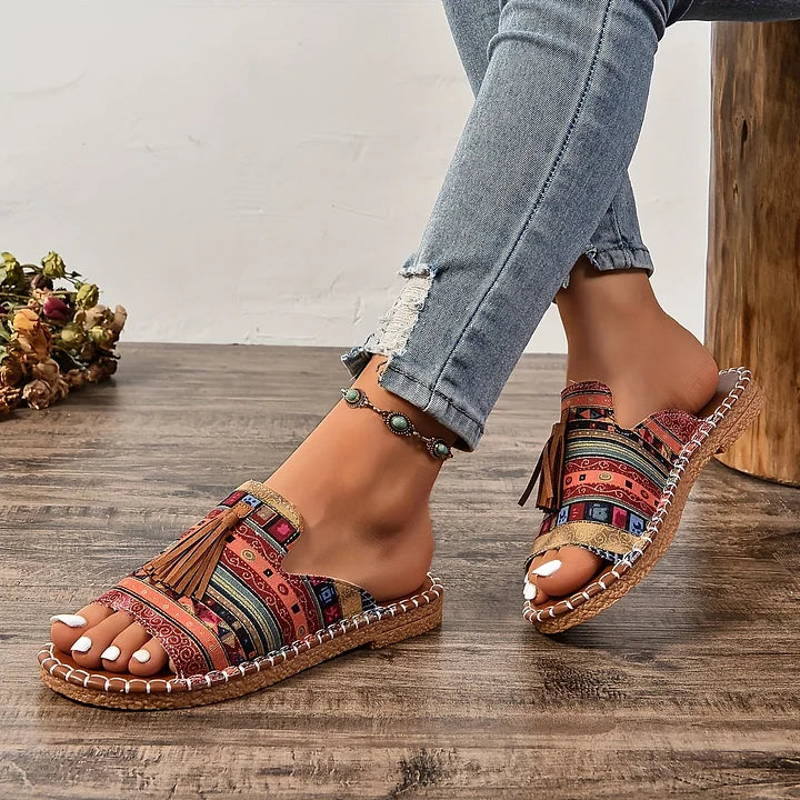 Bohemian Tassel Sandals With Ethnic Print And Arch Support