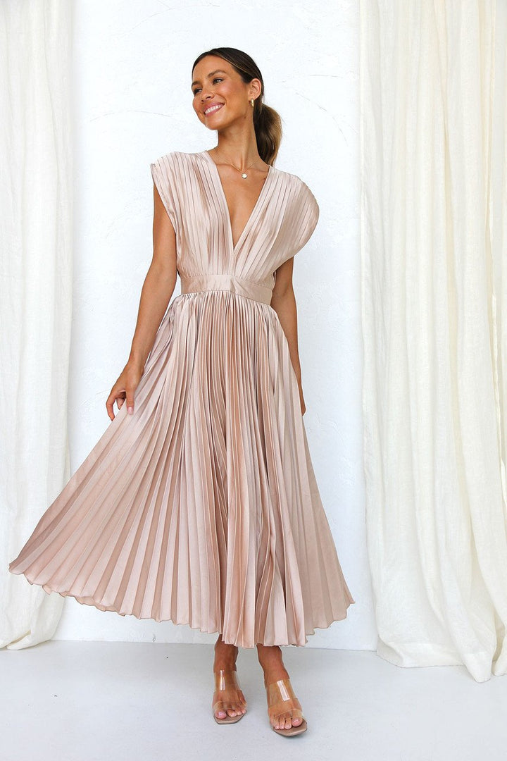 Madisyn | Elegant V-Neck Pleated Midi Dress