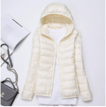Vivienne | Elegant Lightweight Hooded Puffer Jacket Women