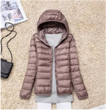 Vivienne | Elegant Lightweight Hooded Puffer Jacket Women
