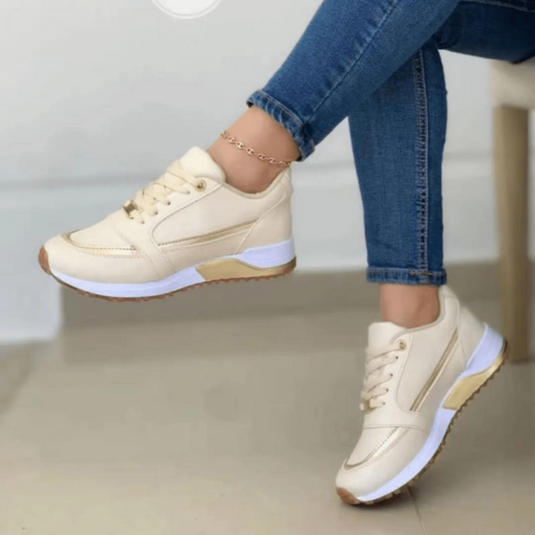 Margot | Chic Black Platform Lace-Up Sneakers
