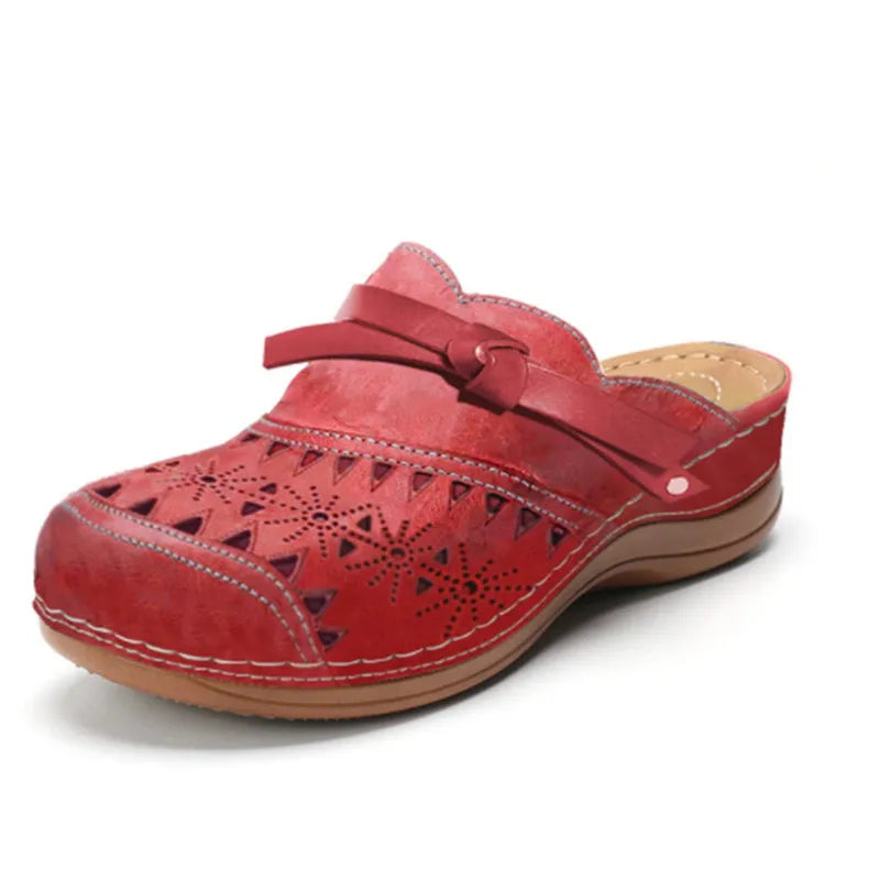 Lya | Stylish Orthopedic Closed Toe Comfort Clogs