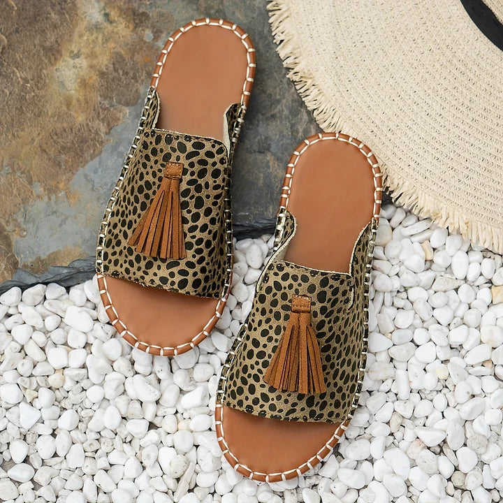 Bohemian Tassel Sandals With Ethnic Print And Arch Support