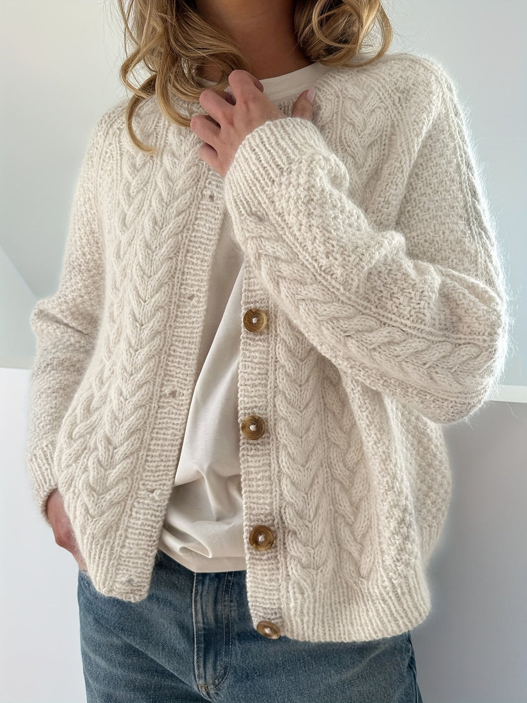 Evelyn | Chic Cable Knit Button Cardigan With Classic Design