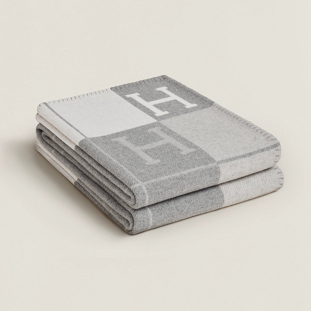 Evy | Elegant Wool Cashmere Throw Blanket With Monogram Pattern
