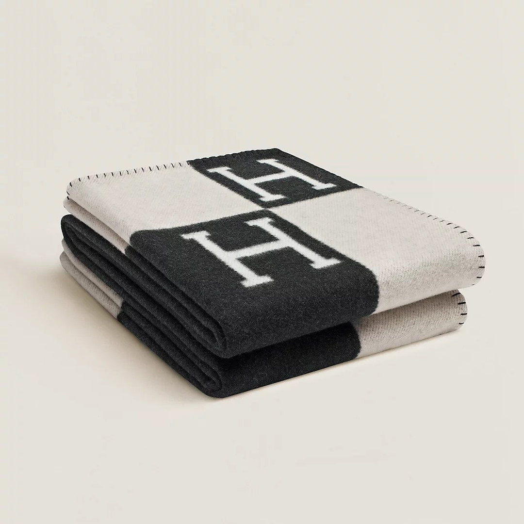 Evy | Elegant Wool Cashmere Throw Blanket With Letter Pattern