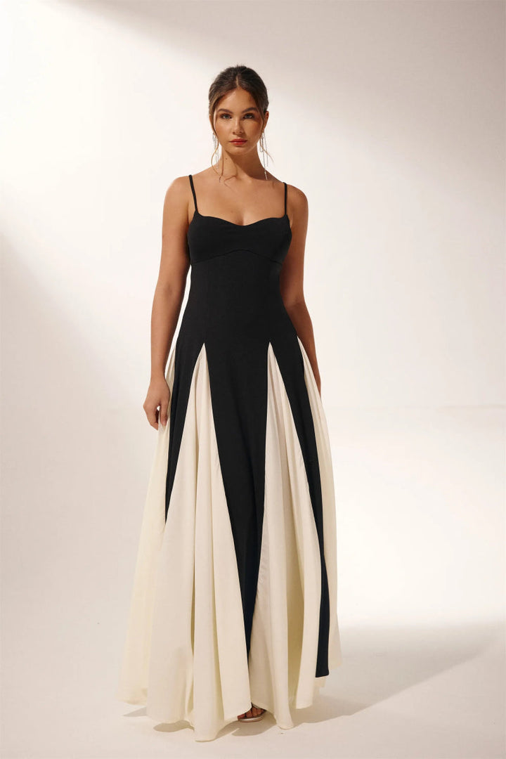 Valencia | Elegant Color Block Maxi Slip Dress With Sweetheart Neckline