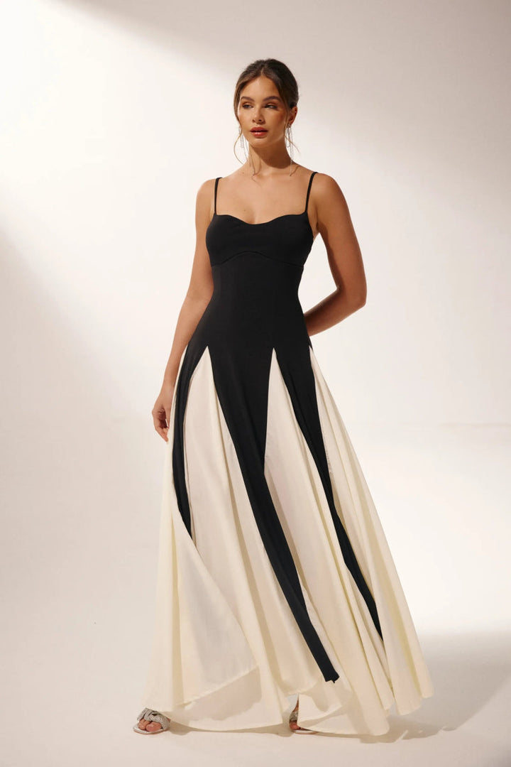Valencia | Elegant Color Block Maxi Slip Dress With Sweetheart Neckline