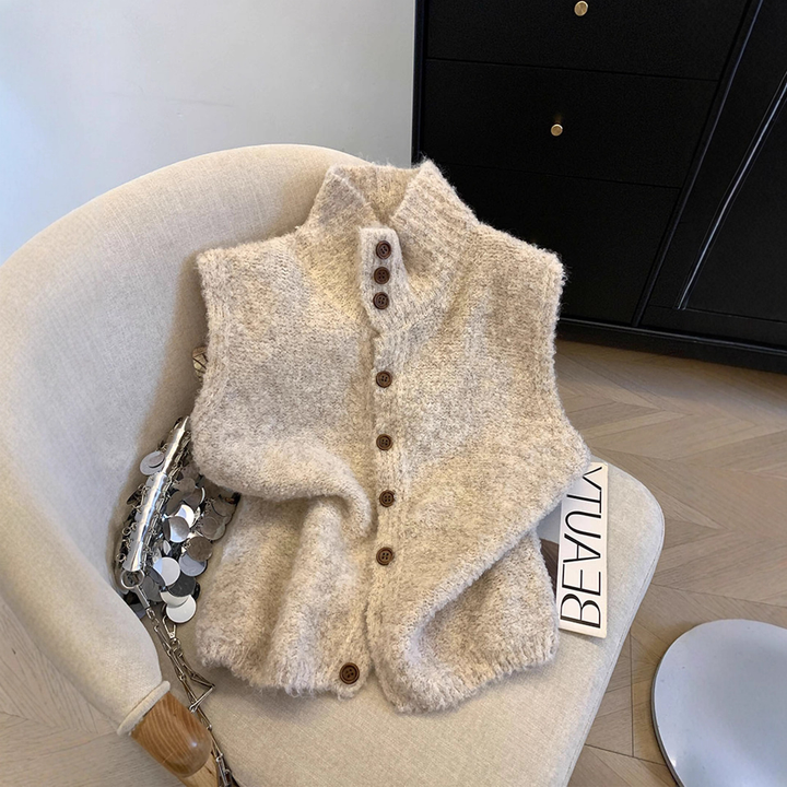 Mia | Elegant Button-Up Sleeveless Knit Vest