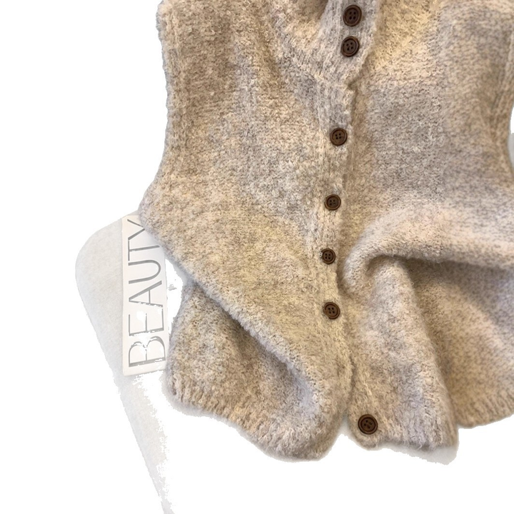 Evelyn | Chic Button-Front Sleeveless Knit Vest With High Neckline