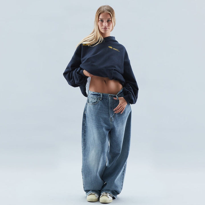 Leah | Stylish Oversized Cropped Hoodie With Statement Print