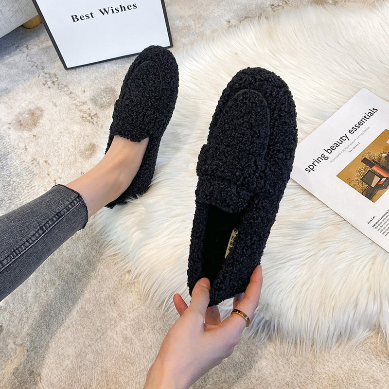 Juniper | Cozy Black Fuzzy Winter House Slippers Women