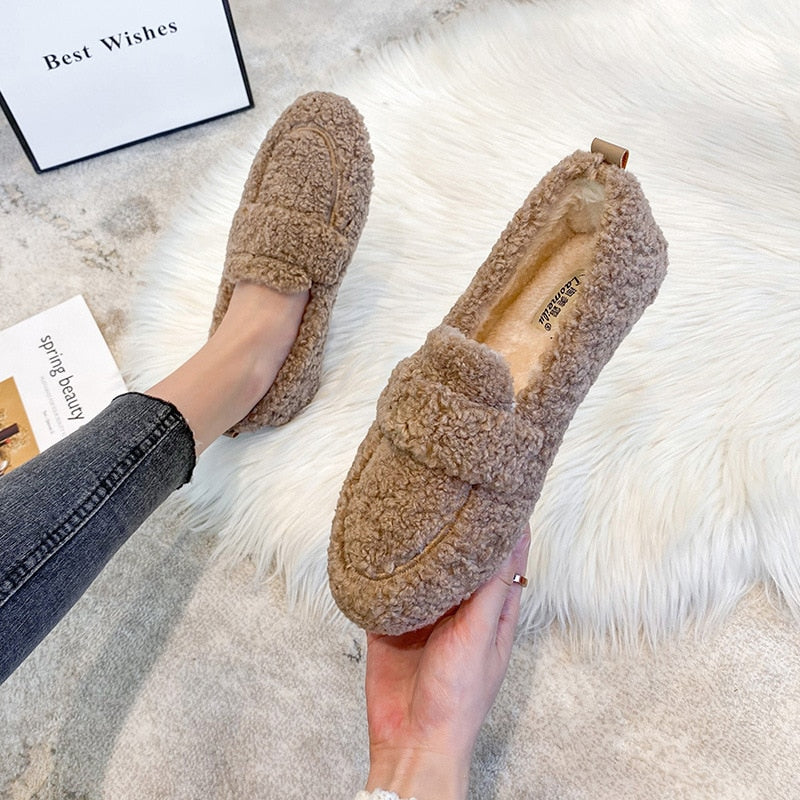 Juniper | Cozy Black Fuzzy Winter House Slippers Women