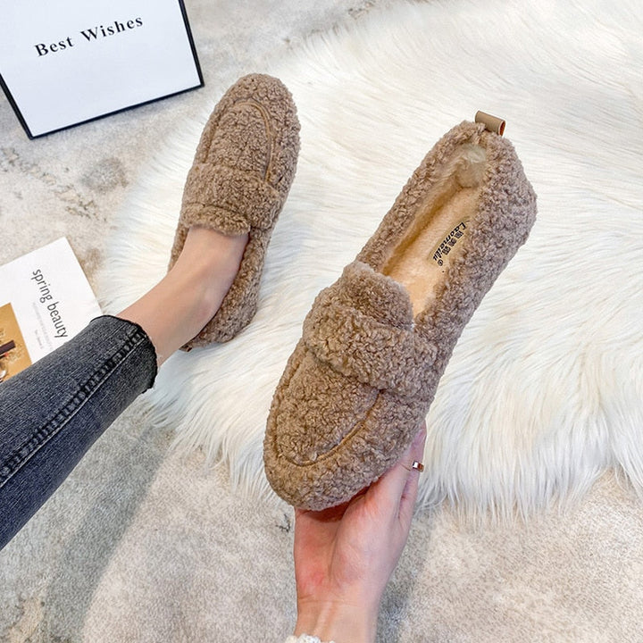 Juniper | Cozy Black Fuzzy Winter House Slippers Women