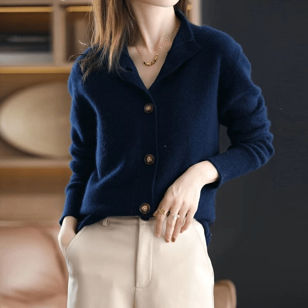 Freya | Elegant Button-Up Cashmere Knit Cardigan With Collar