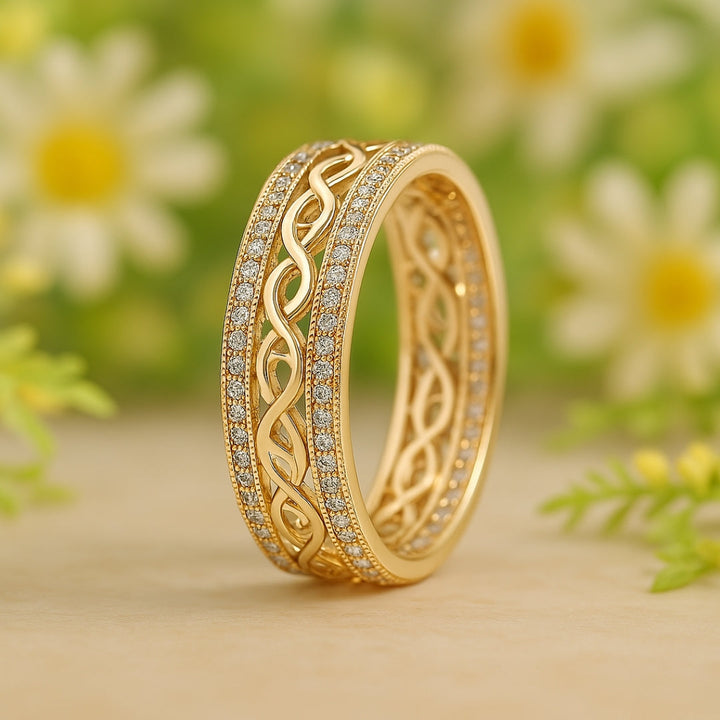 Margot | Elegant Hollow Filigree Gold Band Ring With Crystals