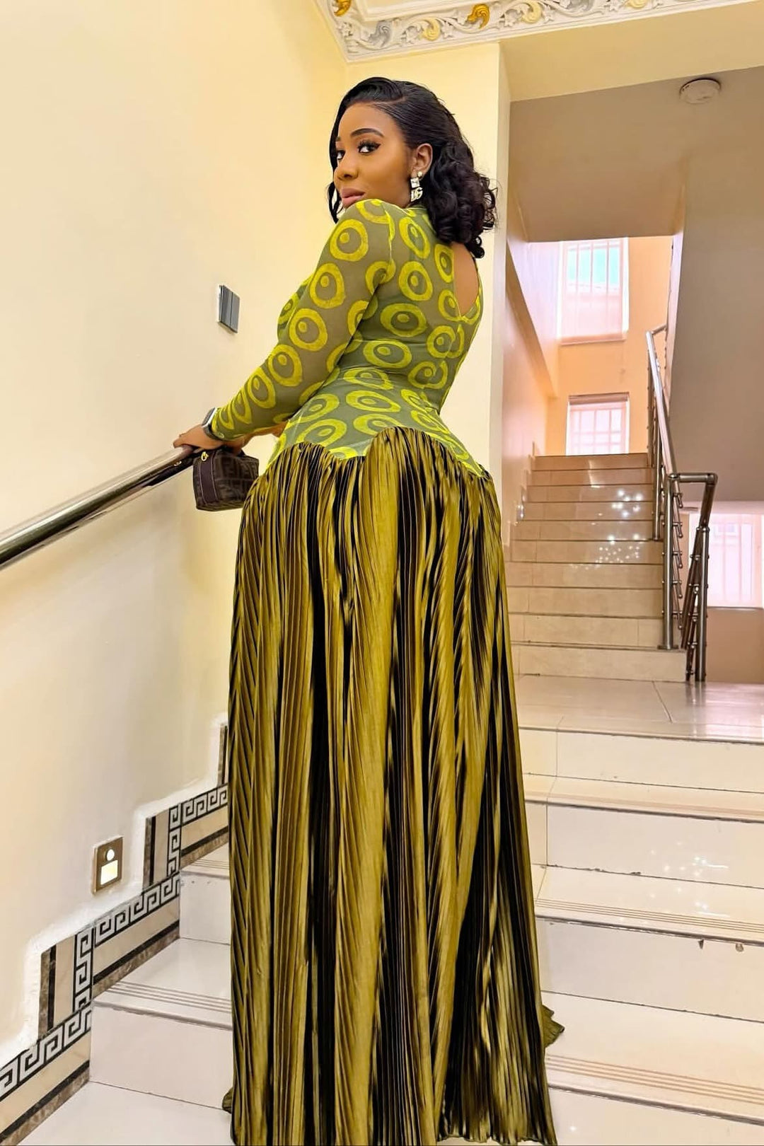 Paloma | Elegant Pleated Maxi Dress With Long Sleeves