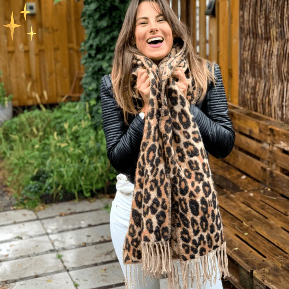 Kira | Chic Leopard Print Oversized Blanket Scarf With Fringe