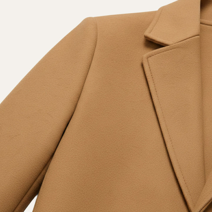 Serena | Elegant Classic Wool Winter Overcoat With Tailored Lapels