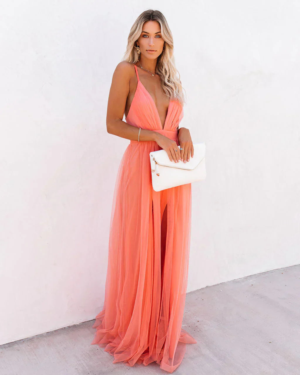 Scarlett | Elegant Coral V-Neck Maxi Dress With Flowing Silhouette