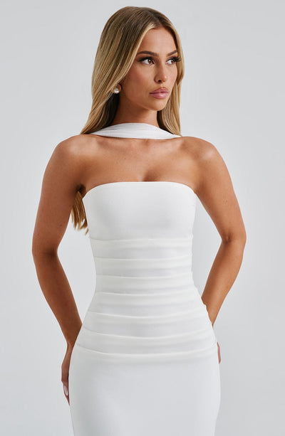 Riley | Elegant Strapless Halter Maxi Dress