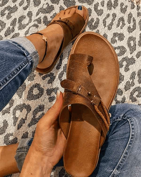 Evy | Chic Women's Barefoot Flat Sandals With Toe Post