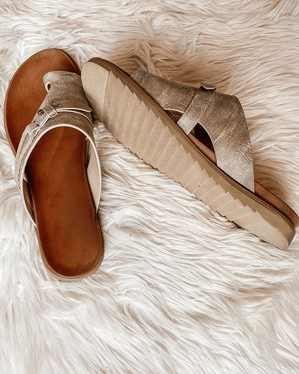 Evy | Chic Women's Barefoot Flat Sandals With Toe Post
